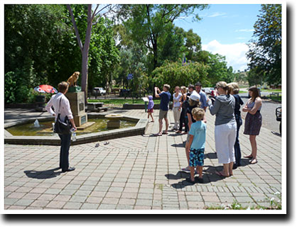 Coffee-dog attracts a crowd while on the tuckerbox.